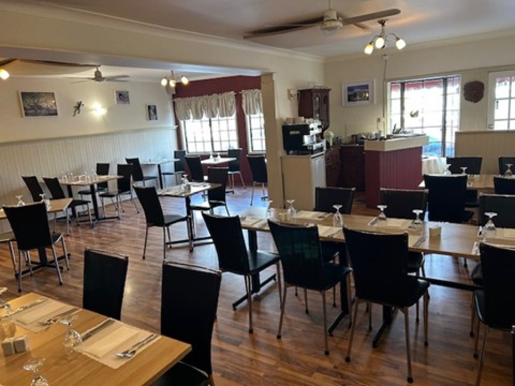 business_675_00009201