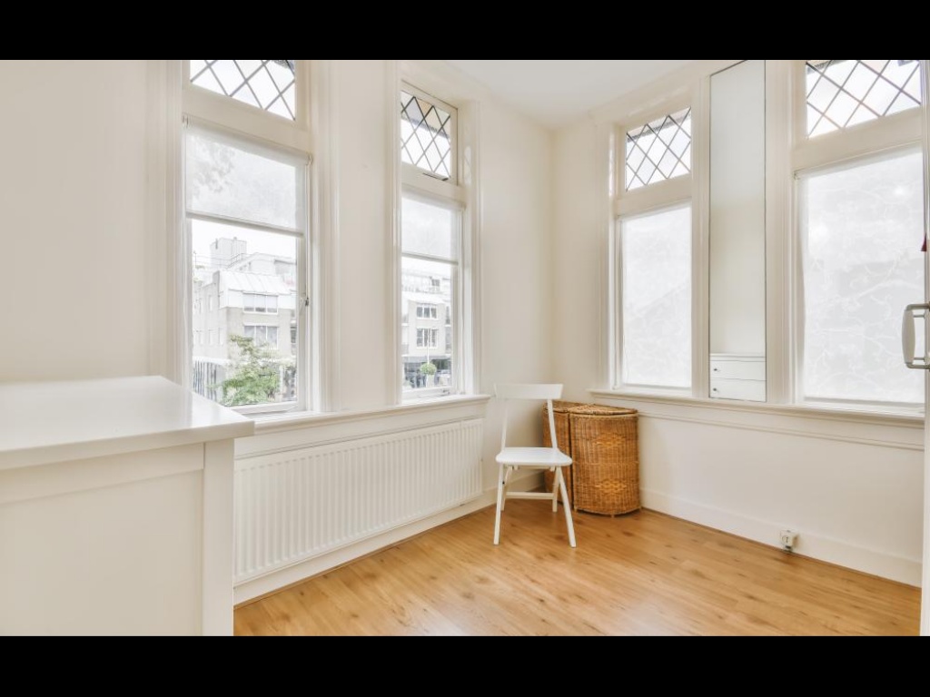 business_672_1723539442